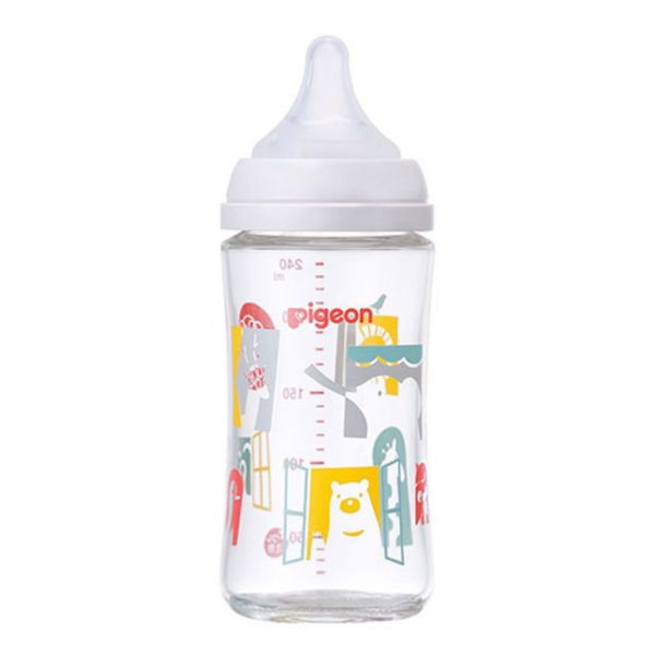 Bình Sữa Pigeon Thủy Tinh Borosilicate Thế Hệ III 240ml (Kèm Núm M) - Họa Tiết Sở Thú