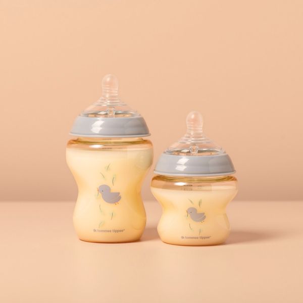 Bình Sữa Tommee Tippee PPSU Natural Star Cổ Rộng 260ml Xanh