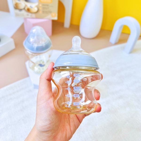 Bình Sữa Tommee Tippee PPSU Natural Star Cổ Rộng 260ml Xanh