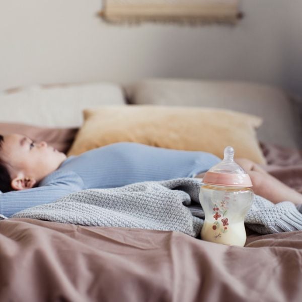 Bình Tommee Tippee PPSU Natural Star Cổ Rộng 150ml Hồng