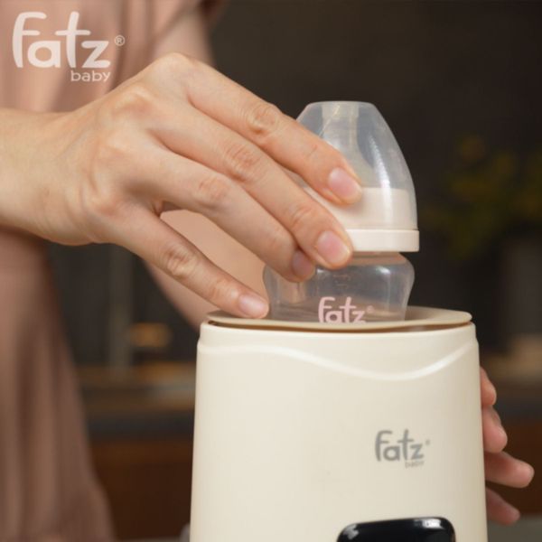 Máy lắc và giữ ấm sữa cho bé Fatzbaby Shake 3 Plus