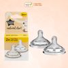 Núm Bình Sữa Tommee Tippee Natural Start Med Flow Cho Bé 3m+