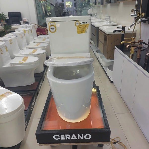  Bồn Cầu Liền Khối Cerano Mã 8806 