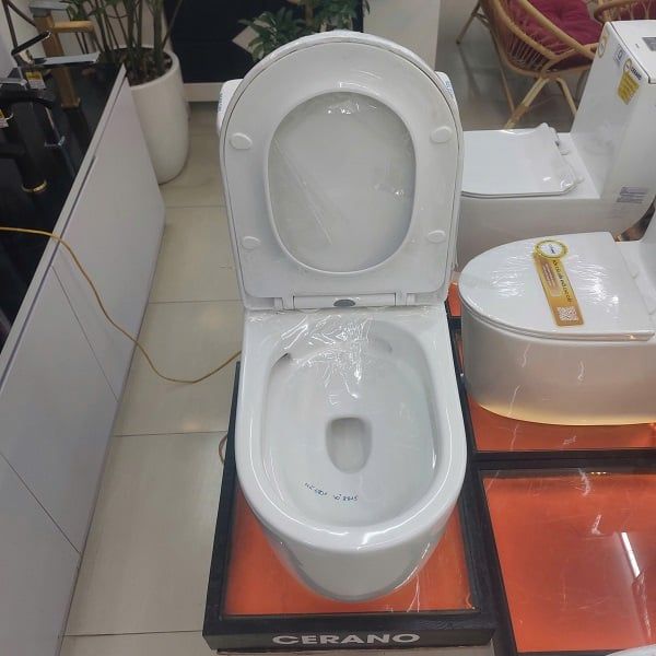  Bồn Cầu Liền Khối Cerano Mã 6801 