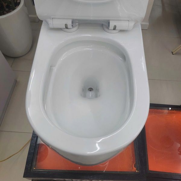  Bồn Cầu Liền Khối  Cerano Mã 881B 