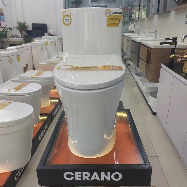  Bồn Cầu Liền Khối Cerano Mã 6709 