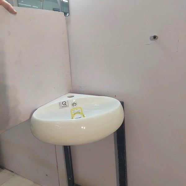  Chậu Góc Treo Tường Tròn không Chân chậu Cao Cấp Cerano Mã 8835 