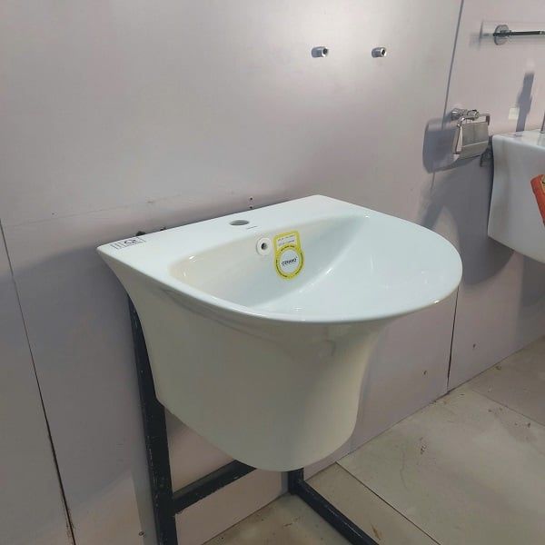  Chậu Treo Tường Đúc Liền Chân Tròn Cao Cấp Cerano  Mã WK-HB021 