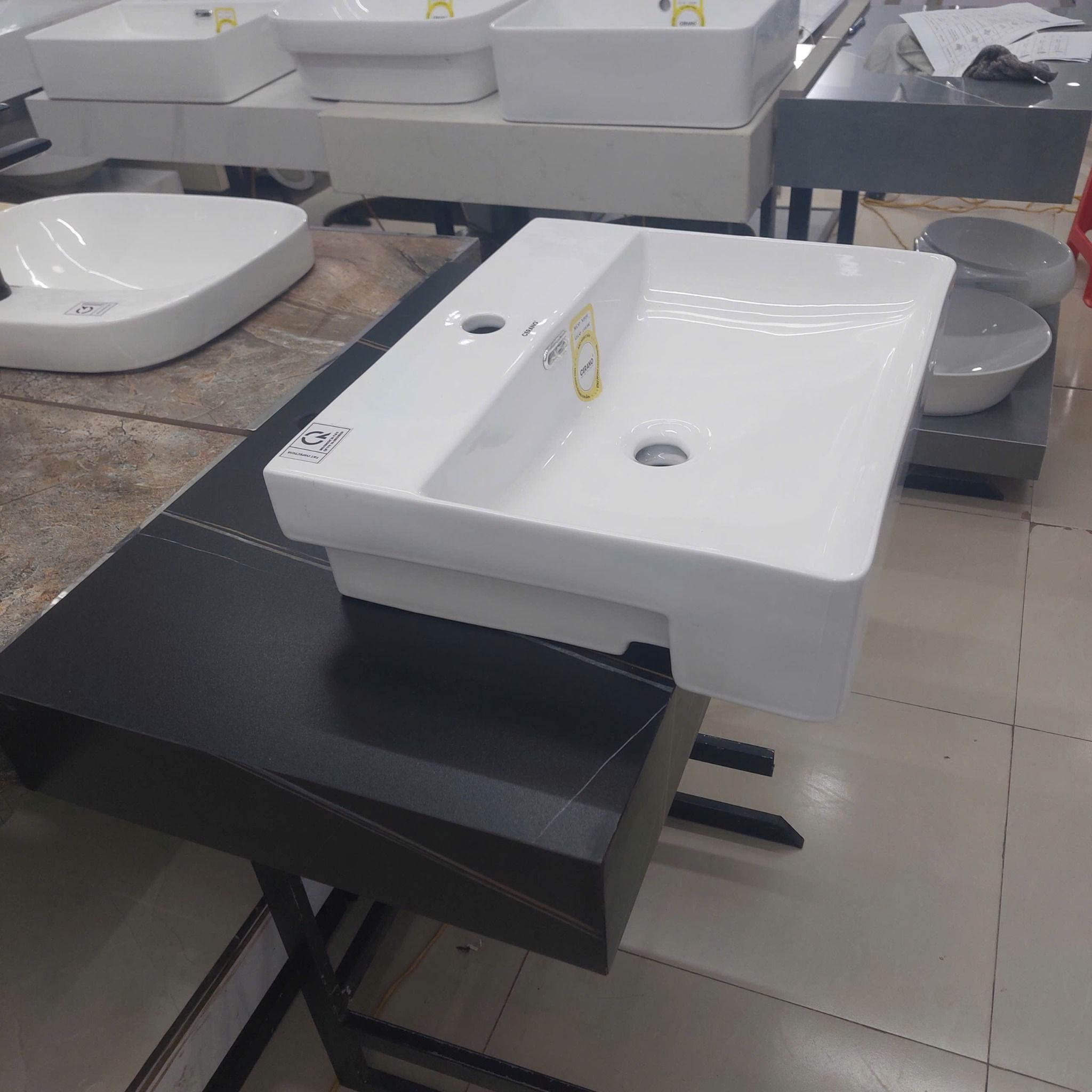  Chậu Đặt Bàn Đá Nửa Trong Nửa ngoài Cao Cấp Cerano Mã XZ8181 