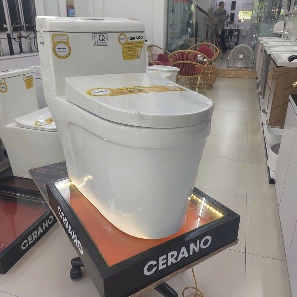  Bồn Cầu Liền Khối Cerano Mã 8143 