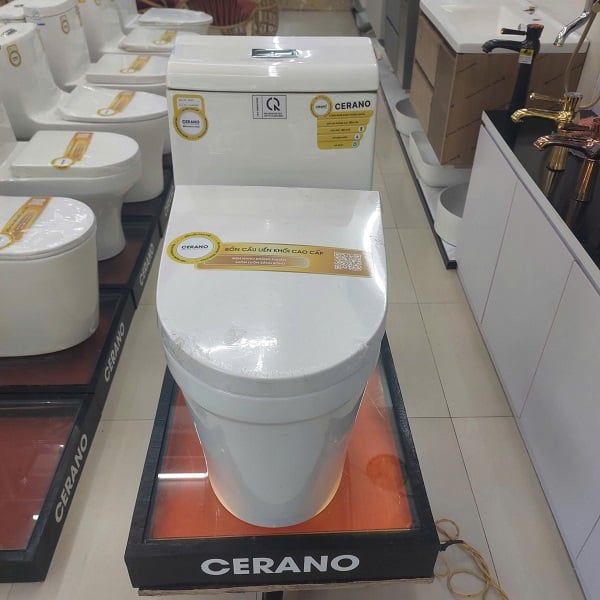  Bồn Cầu Liền Khối Cerano Mã 8143 