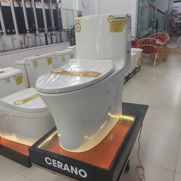  Bồn Cầu Liền Khối Cerano Mã 670B 