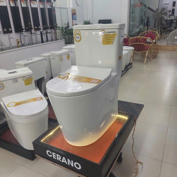  Bồn Cầu Liền Khối Cerano Mã 880B 