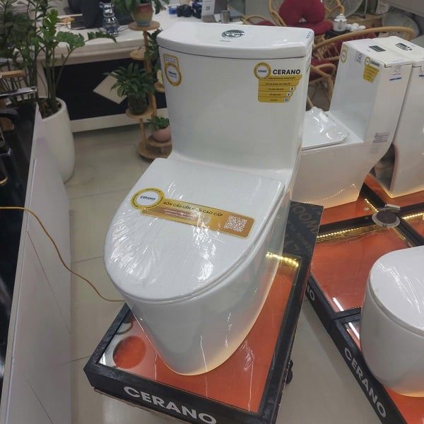  Bồn Cầu Liền Khối Cerano Mã 6565 