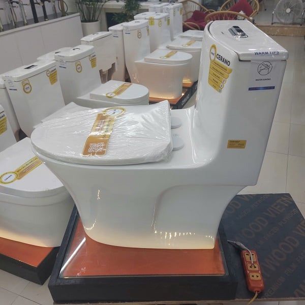  Bồn Cầu Liền Khối Cerano Mã 6709 