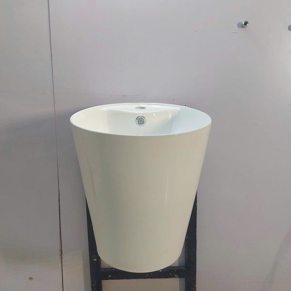  Chậu Treo Tường Đúc Liền Chân Cao Cấp Cerano Mã  6800 
