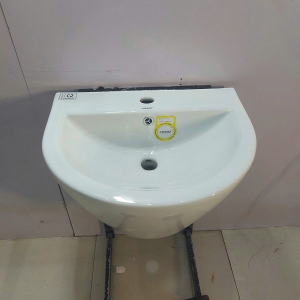  Chậu Treo Tường Đúc Liền Chân Cao Cấp Cerano  Mã 211A 