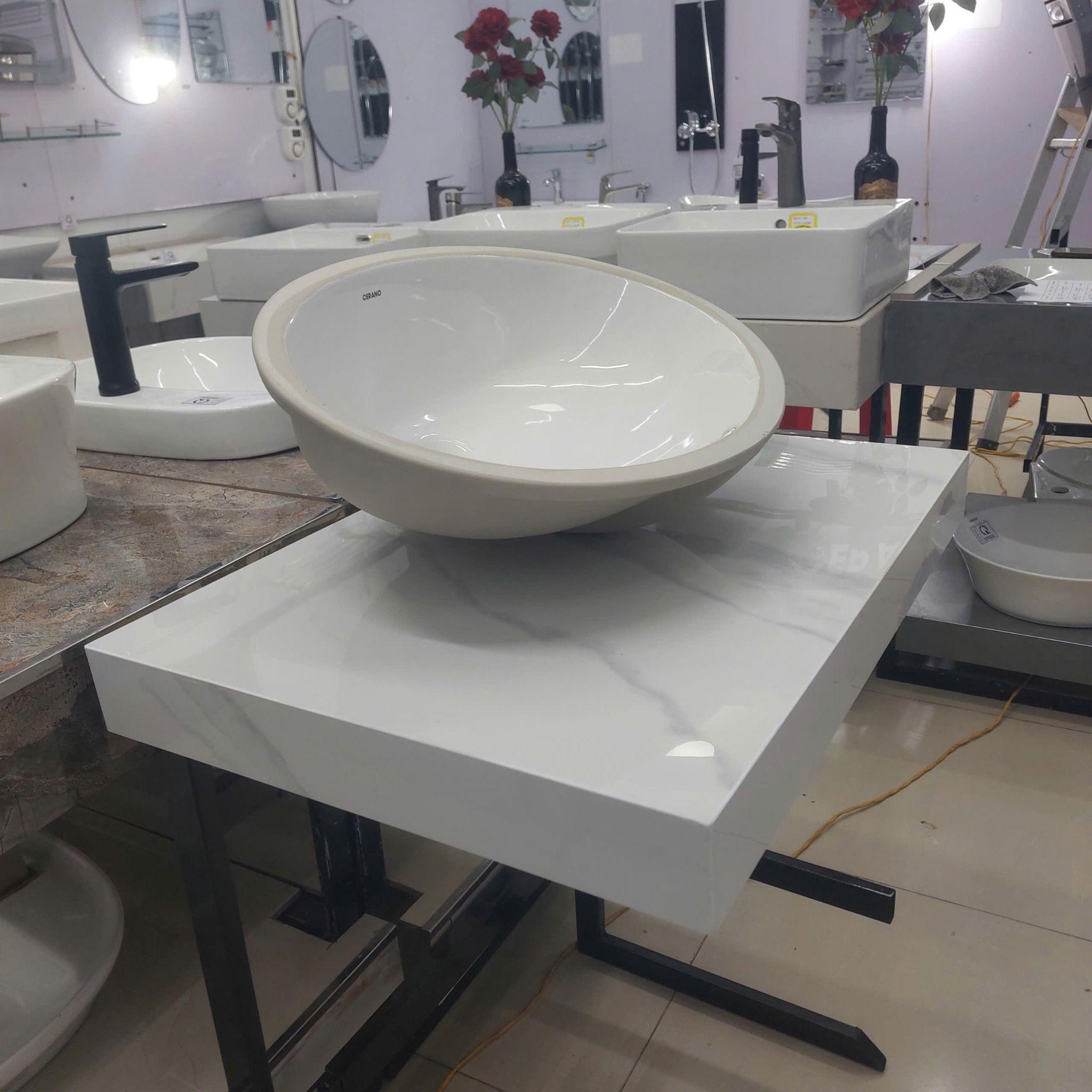  Chậu Âm Hình Bầu Dục Bàn Đá Cao Cấp CERANO Mã F4639-HYC-022-22 