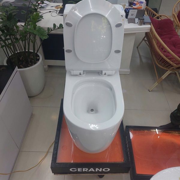  Bồn Cầu Liền Khối  Cerano Mã 881B 