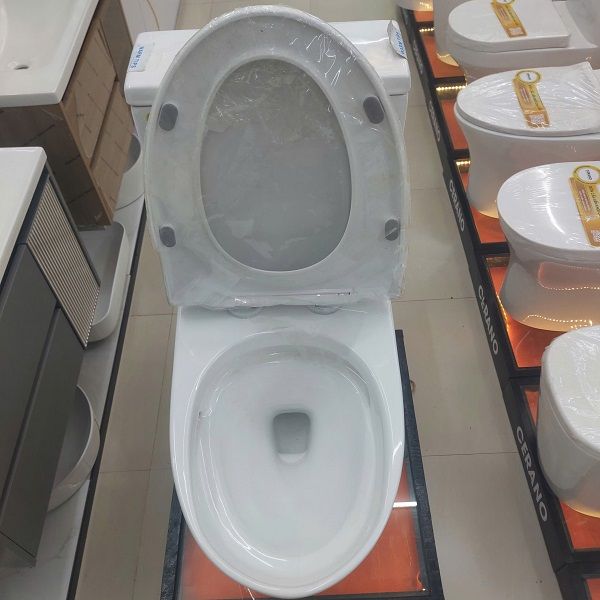  Bồn Cầu Liền Khối Cerano Mã: 6798 