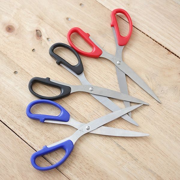 Kéo văn phòng Flexoffice FO-SC01 (kéo 178.5mm ) – Thiên Long