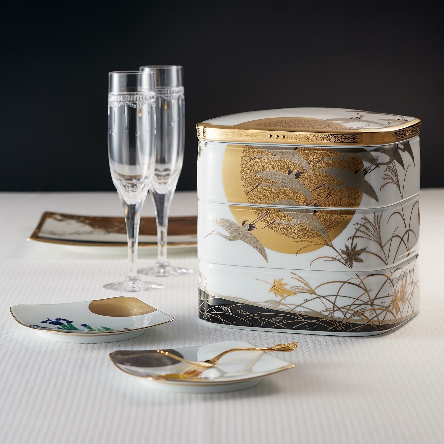 Jubako 3 tầng sứ xương Nhật Bản cao cấp | Noritake Shikisai Rondo 1690-8J - Y2154