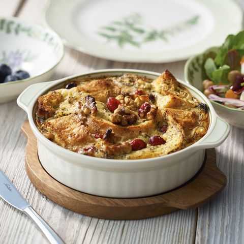  Khay nướng bánh tròn ngang 18,8cm, đường kính 16cm sứ xương | Noritake English Herbs 9352L - 95349 