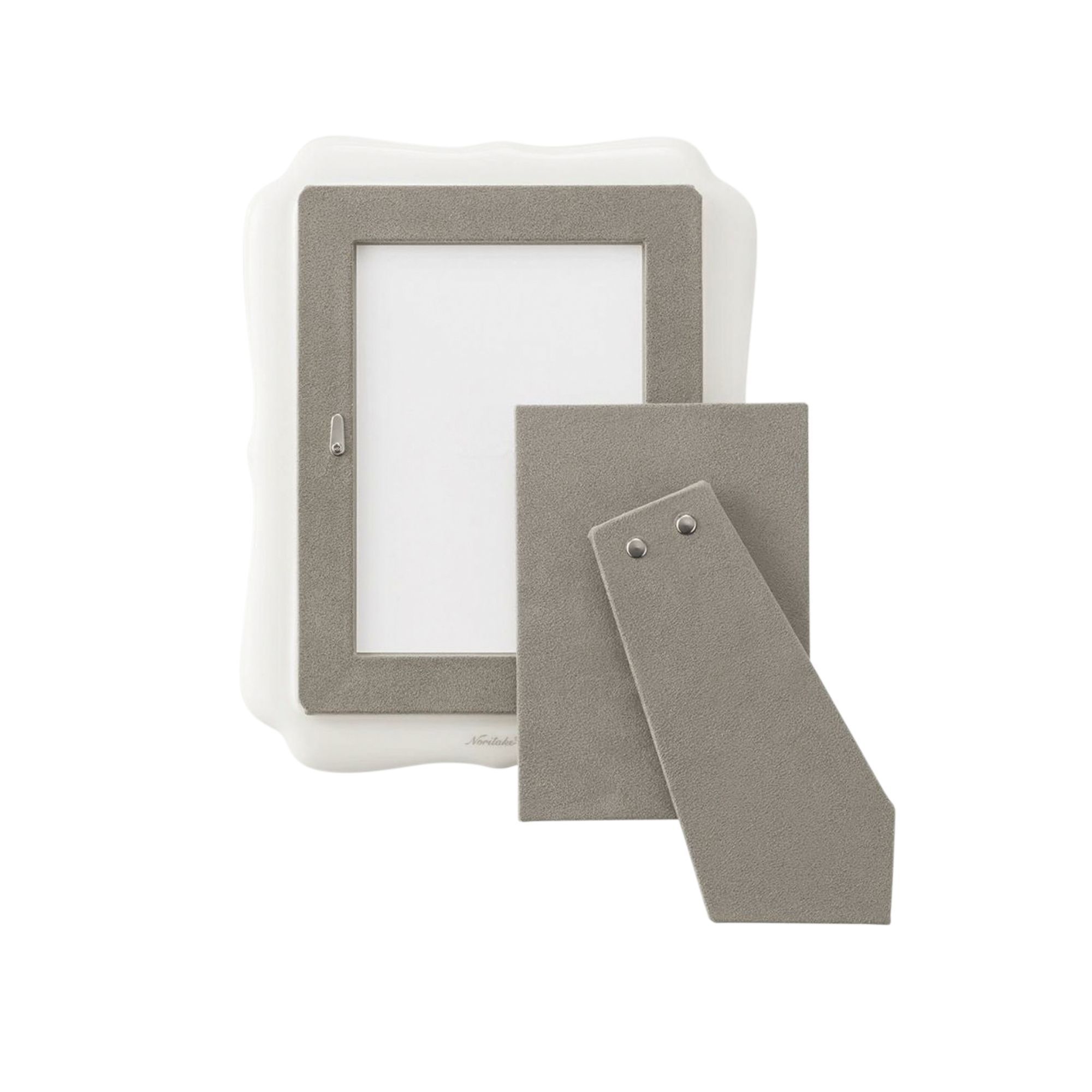 Khung ảnh để bàn Maison Coll White Lace (chiều dài 19,6cm, chiều rộng 15,7cm) | Noritake Maison Coll N-213L - Y93581