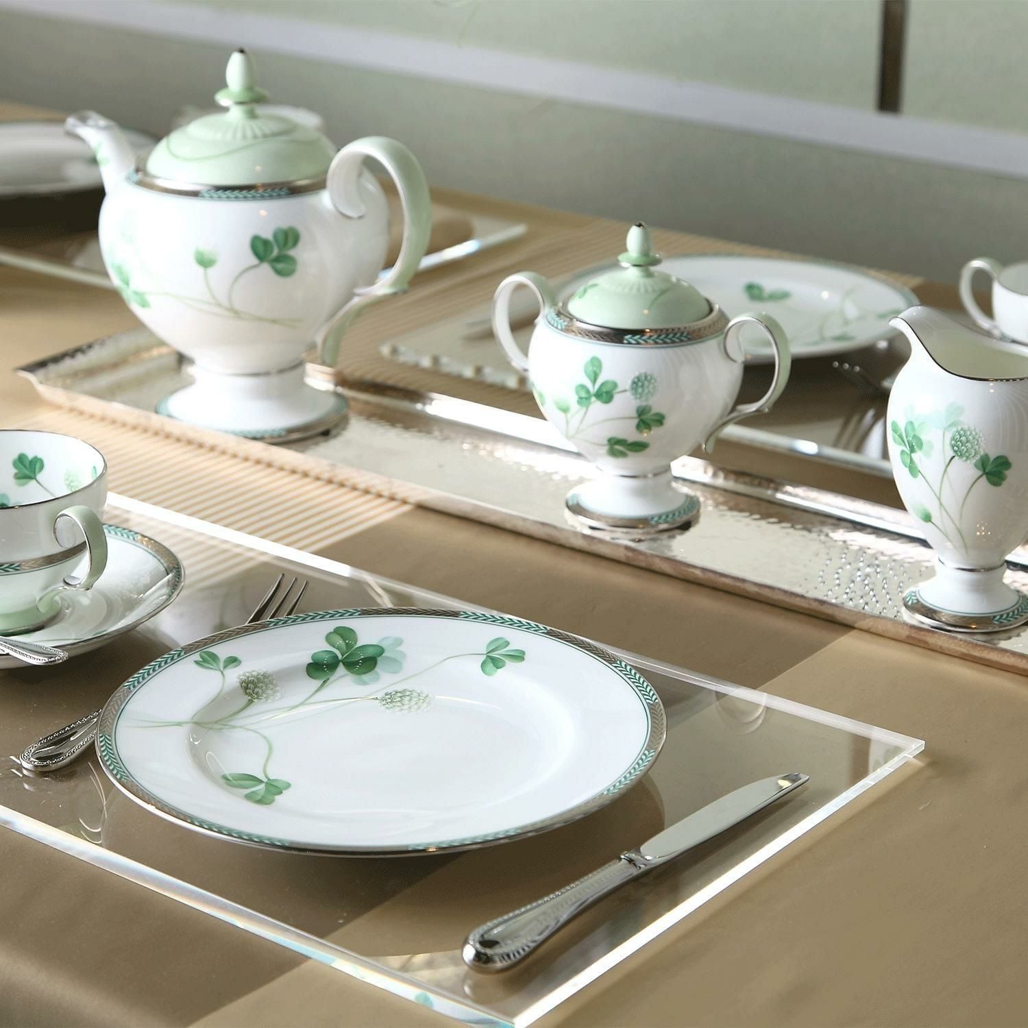 Bộ ấm chén uống trà (Đặc biệt: vẽ tay) 15 món cỏ ba lá sứ xương Nhật Bản cao cấp | Noritake White Clover T790 - T17