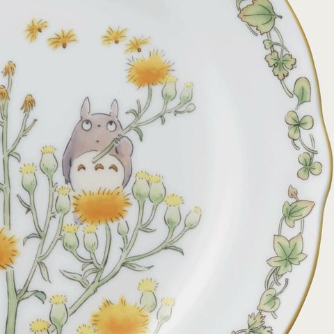  Đĩa tròn cỡ vừa đường kính 22cm sứ xương | Noritake Totoro 4924-4L - TT97811 