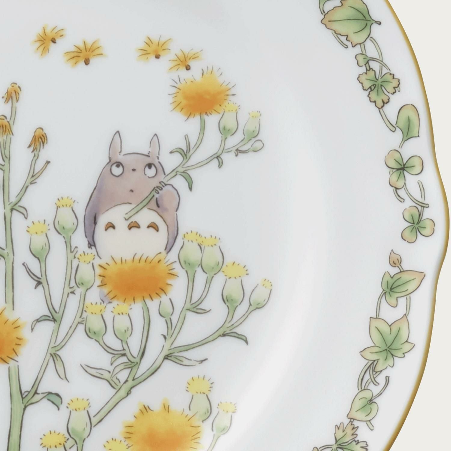 Đĩa tròn cỡ vừa đường kính 22cm sứ xương | Noritake Totoro 4924-4L - TT97811