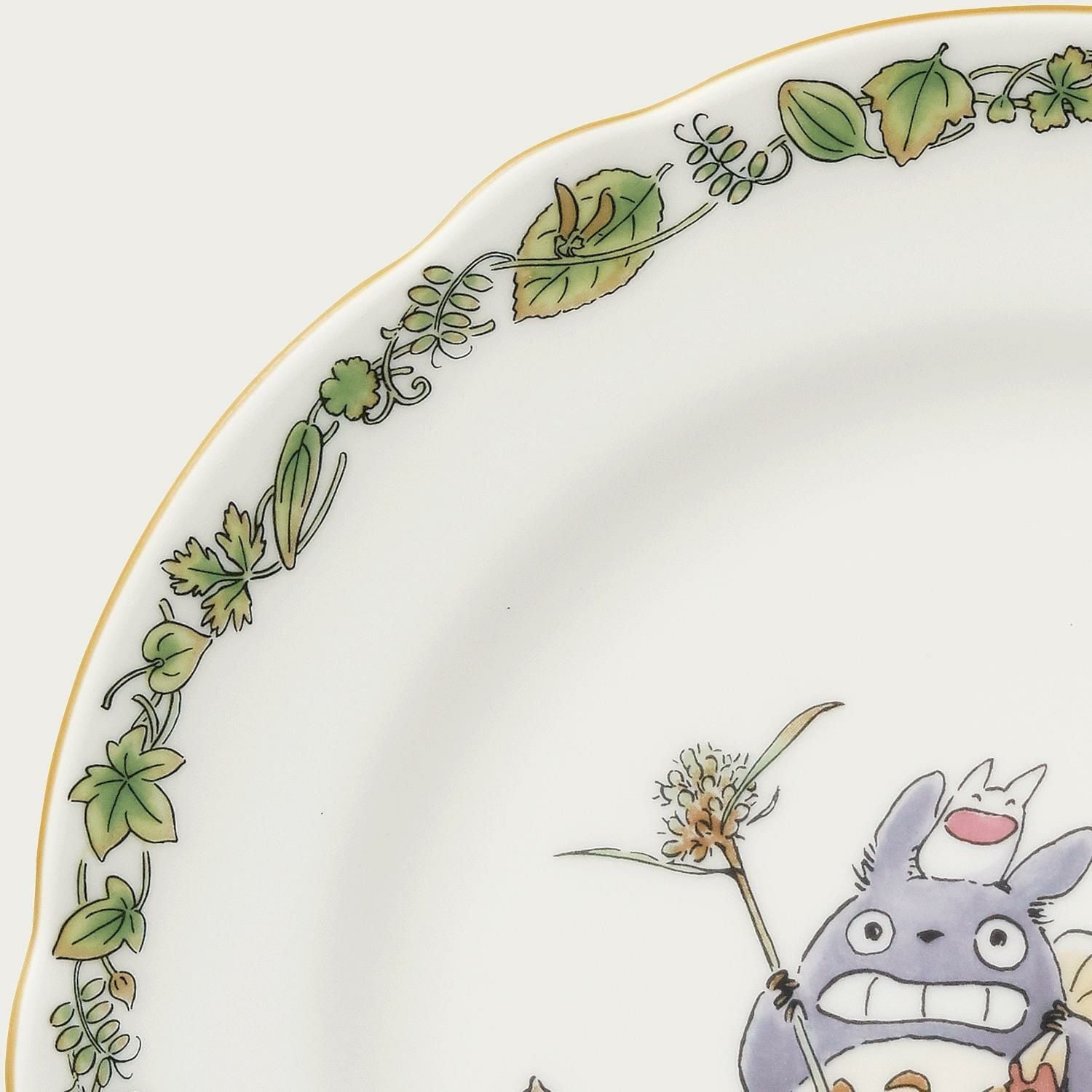 Đĩa tròn cỡ vừa đường kính 18,9cm sứ xương | Noritake Totoro 4924- 8L - TT97815