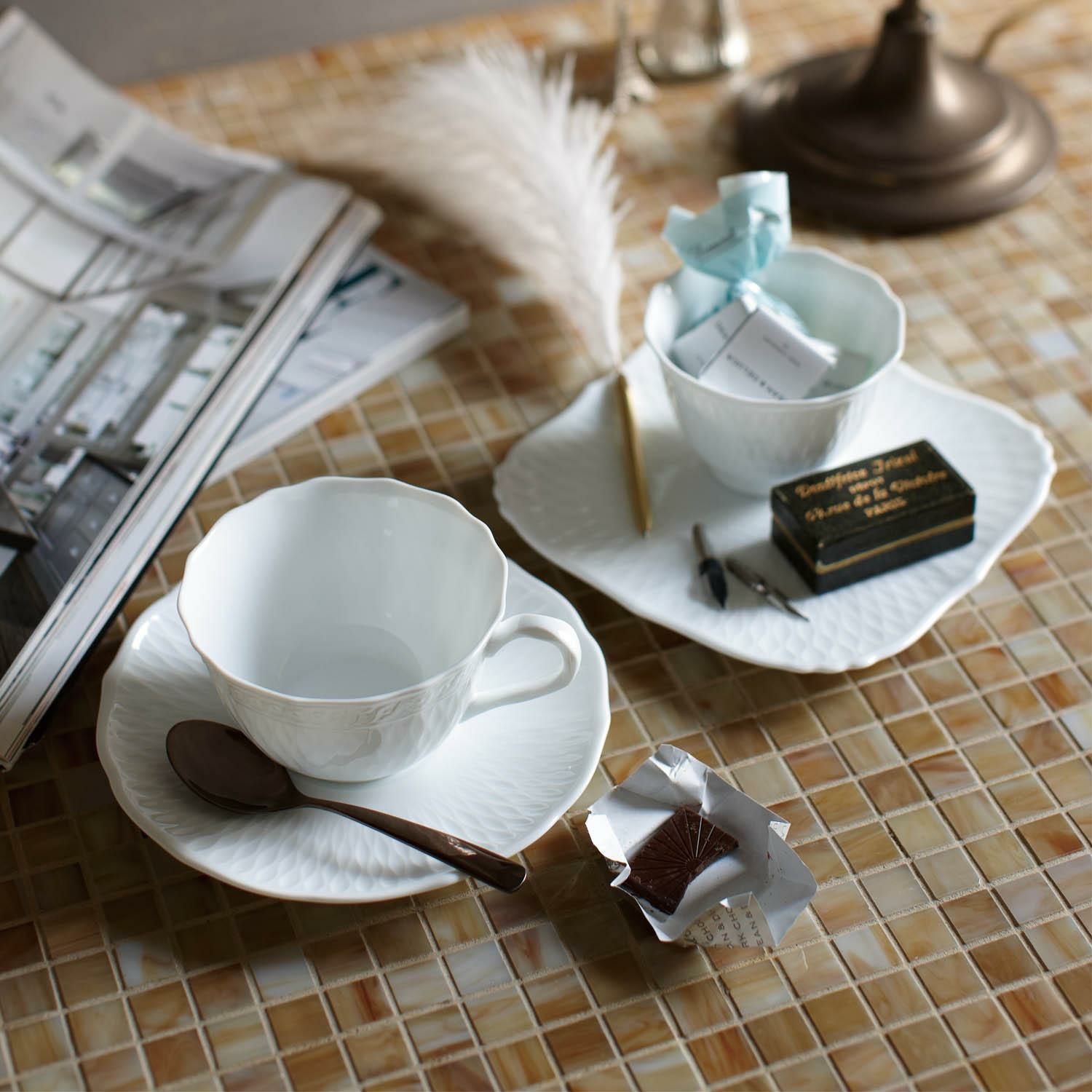 Đĩa vuông cỡ nhỏ cạnh dài 15,3cm lót bát (chén) đa năng sứ trắng cao cấp | Noritake Cher Blanc 1655L - 94836