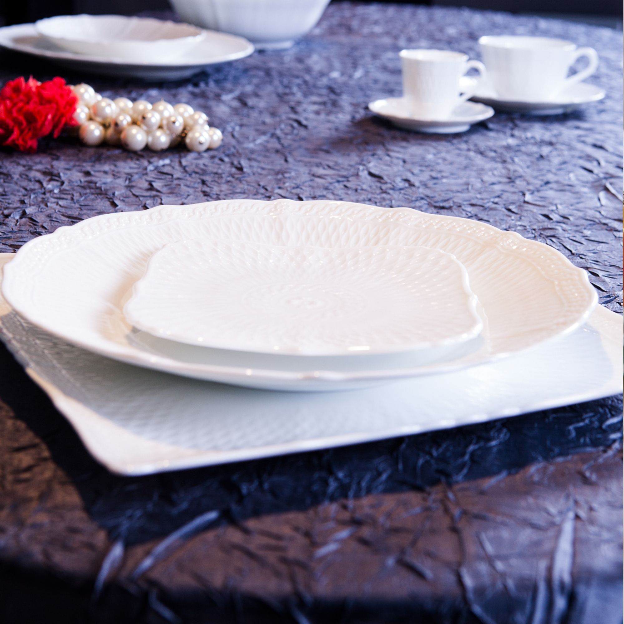 Đĩa vuông cỡ nhỏ cạnh dài 15,3cm lót bát (chén) đa năng sứ trắng cao cấp | Noritake Cher Blanc 1655L - 94836