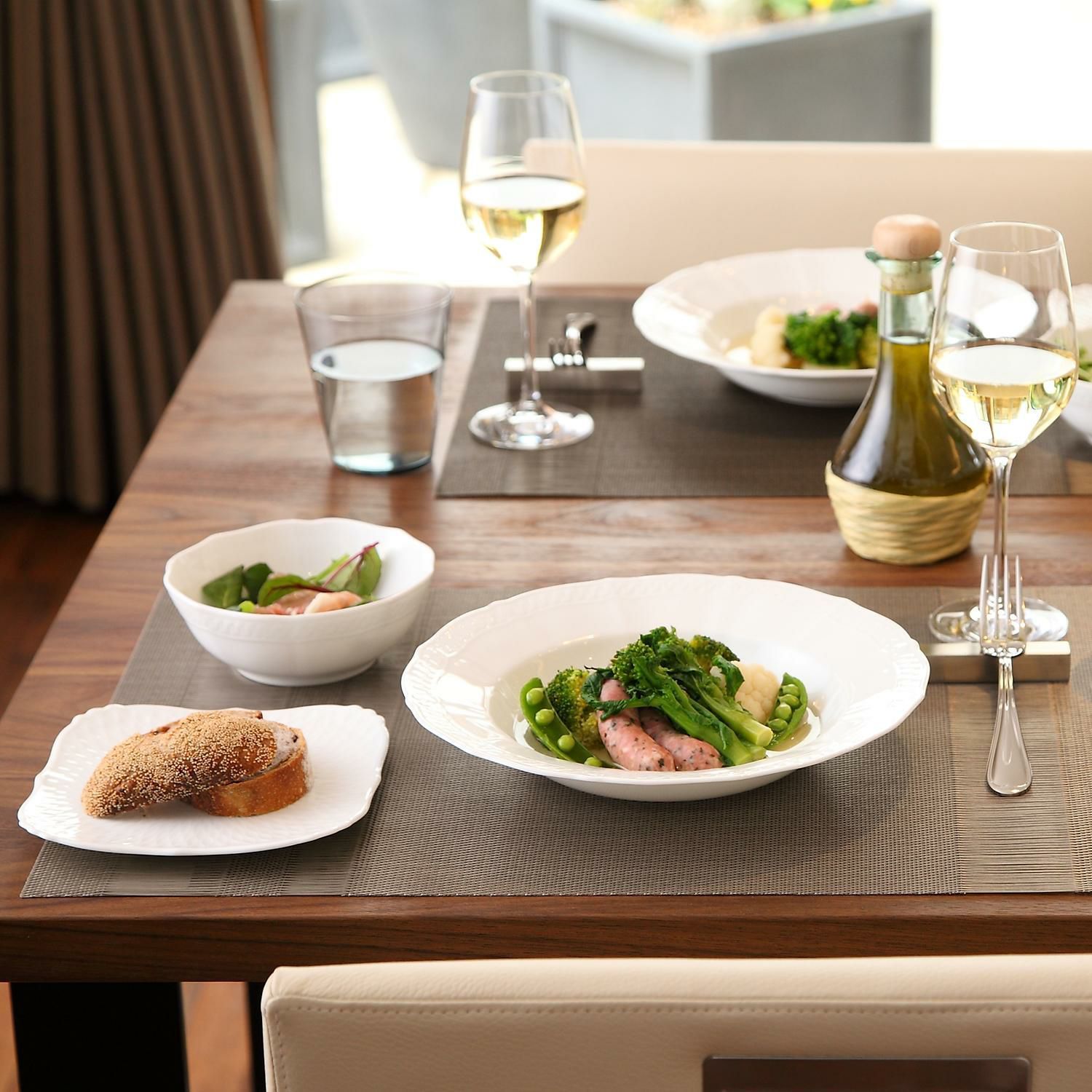 Đĩa sâu lòng 23,8cm dung tích 370ml sứ trắng cao cấp | Noritake Cher Blanc 1655L - 94898