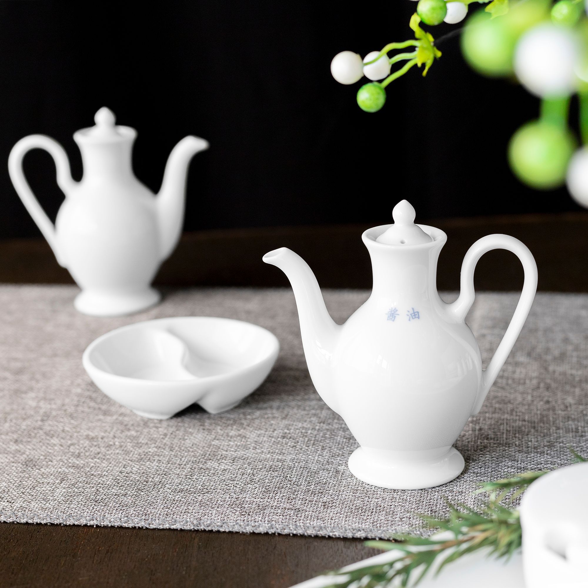 Bình đựng xì dầu, nước mắm dung tích 100ml sứ trắng | Noritake Art Stage 4257L - 91821X