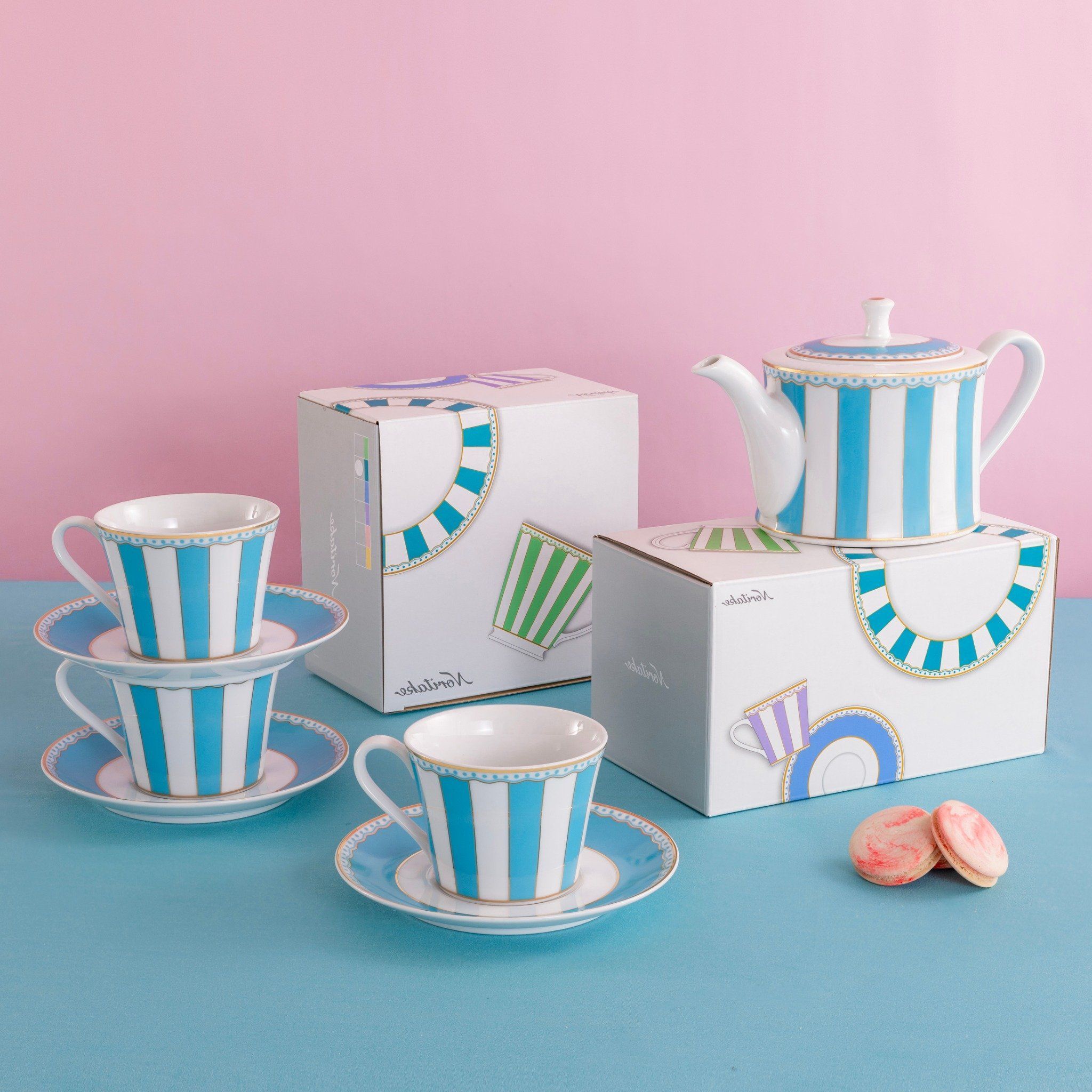 Bộ ấm chén uống trà (ấm 630ml, chén 250ml) 13 món sứ trắng (xanh dương pastel) | Noritake CRNIVL Light Blue M-253L - T014M