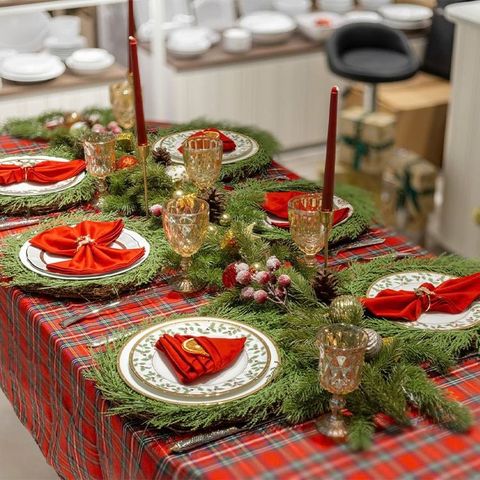  Bộ 4 đĩa tròn cỡ vừa ( loại đặc biệt Holiday ) đường kính 23,4cm | Noritake Rochelle Gold 4796-2L - F004UA 