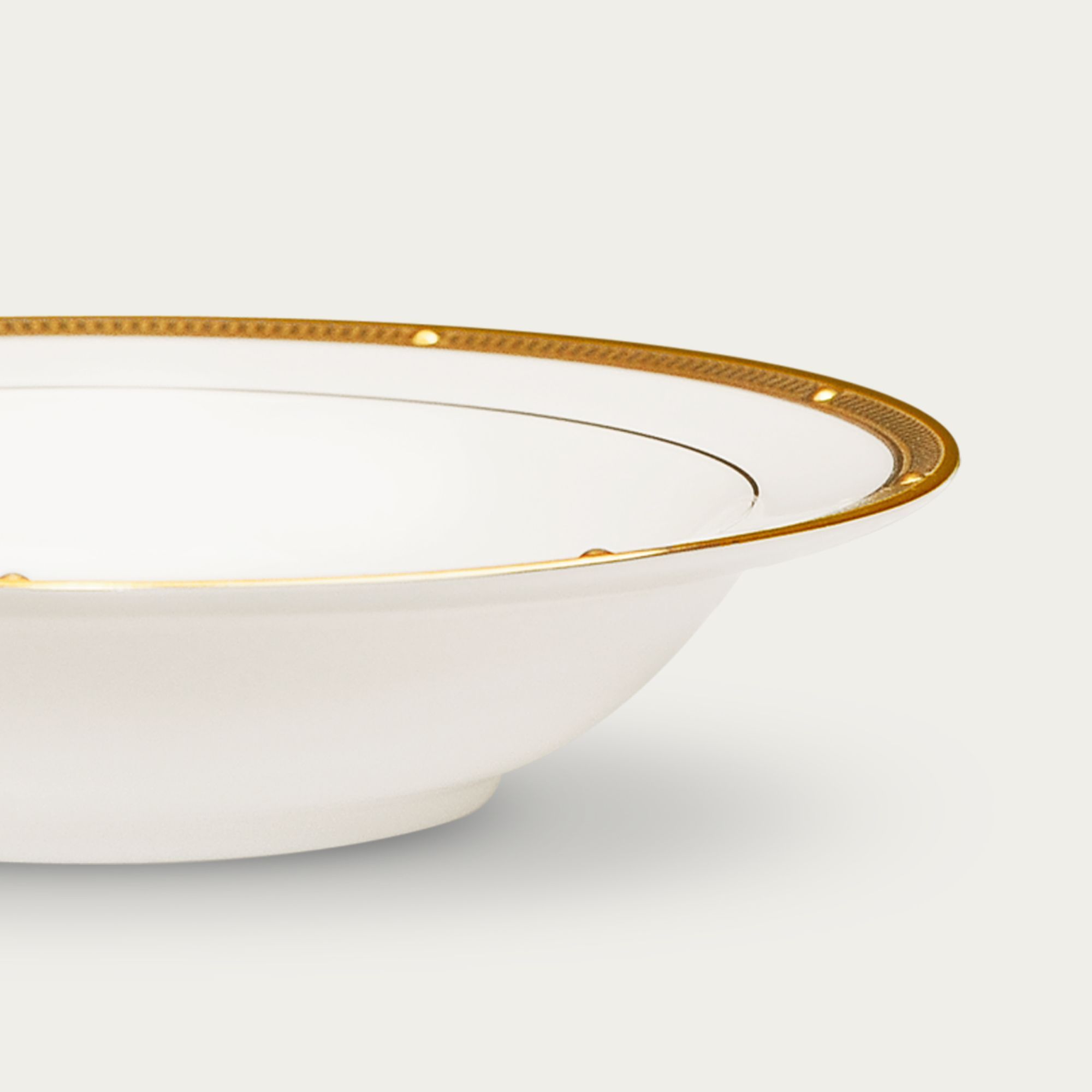 Đĩa sâu lòng 21,4cm dung tích 300ml sứ xương | Noritake Rochelle Gold 4796L - 97207