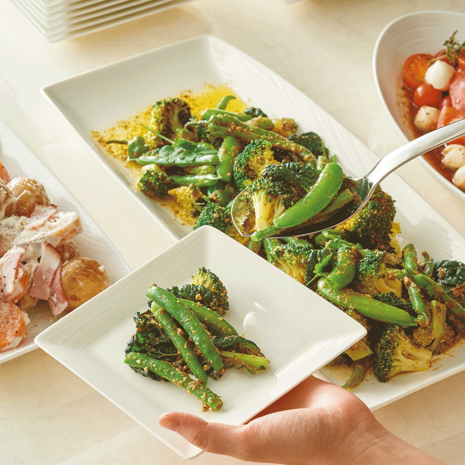 Đĩa vuông cỡ nhỏ cạnh dài 16,5cm sứ xương | Noritake Conjunto 4943L - 93936