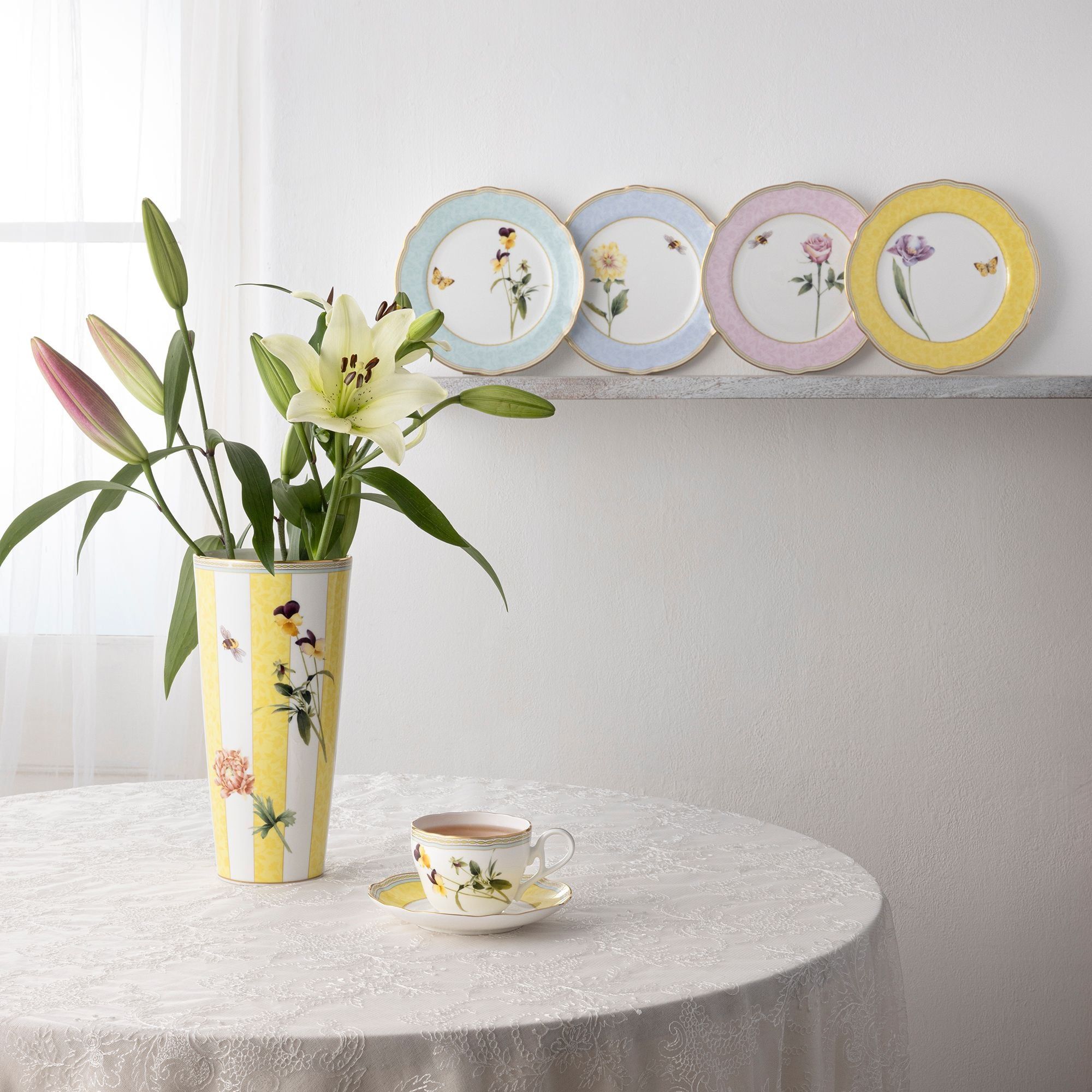 Bình hoa (lọ hoa) trang trí cao cấp 25,8cm sứ xương | Noritake Harvest Dream 4989L - T97378