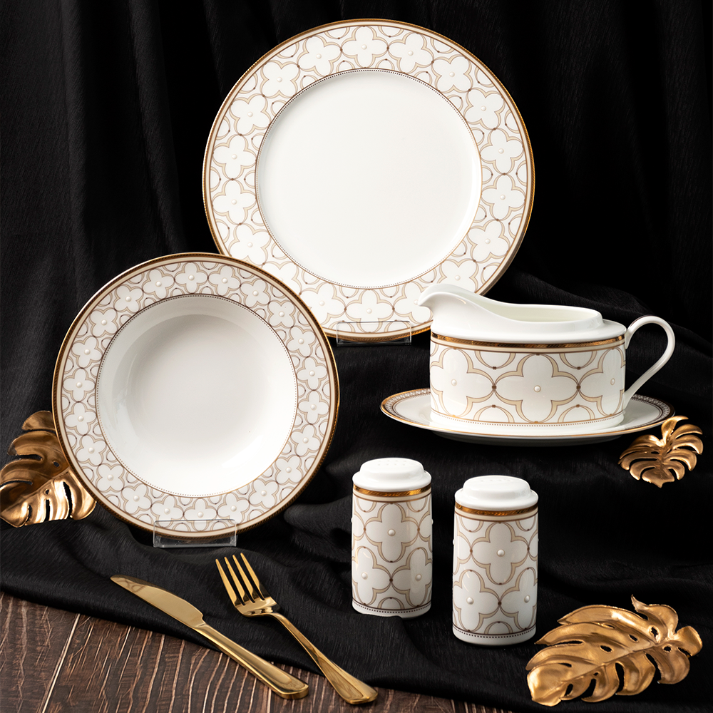 Bộ đĩa ăn kiểu Âu 22 món (cho 6 người) sứ xương | Noritake Trefolio Gold 4945L - D024AP