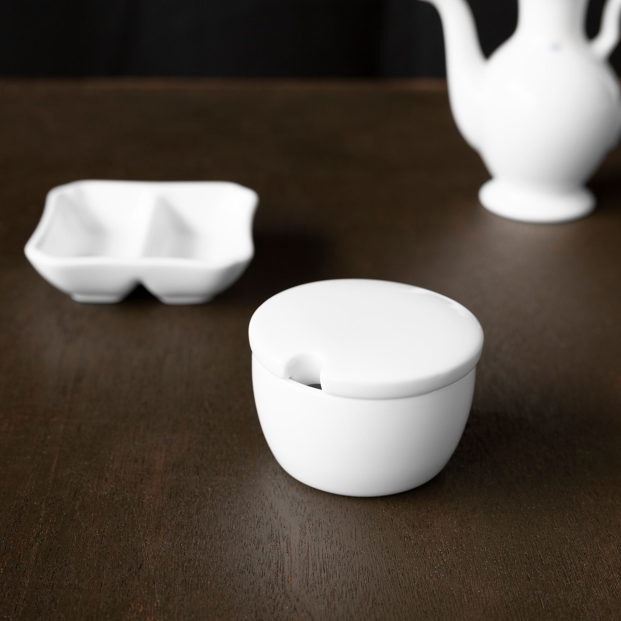 Bình (hũ) đựng gia vị có nắp đậy dung tích 65ml sứ trắng | Noritake Art Stage 4257L - 91824