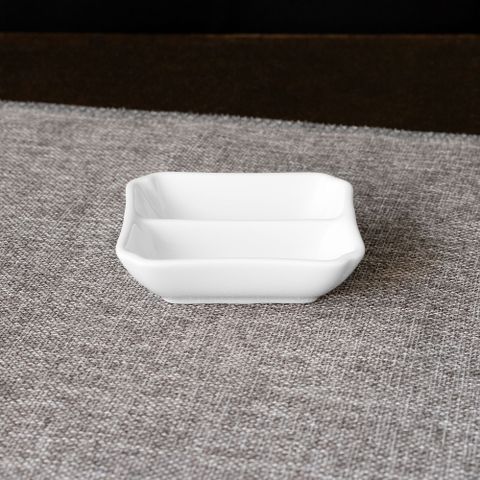  Đĩa vuông 7,9cm chia ngăn đựng nước chấm, gia vị sứ trắng | Noritake Art Stage 4257L - 91850 