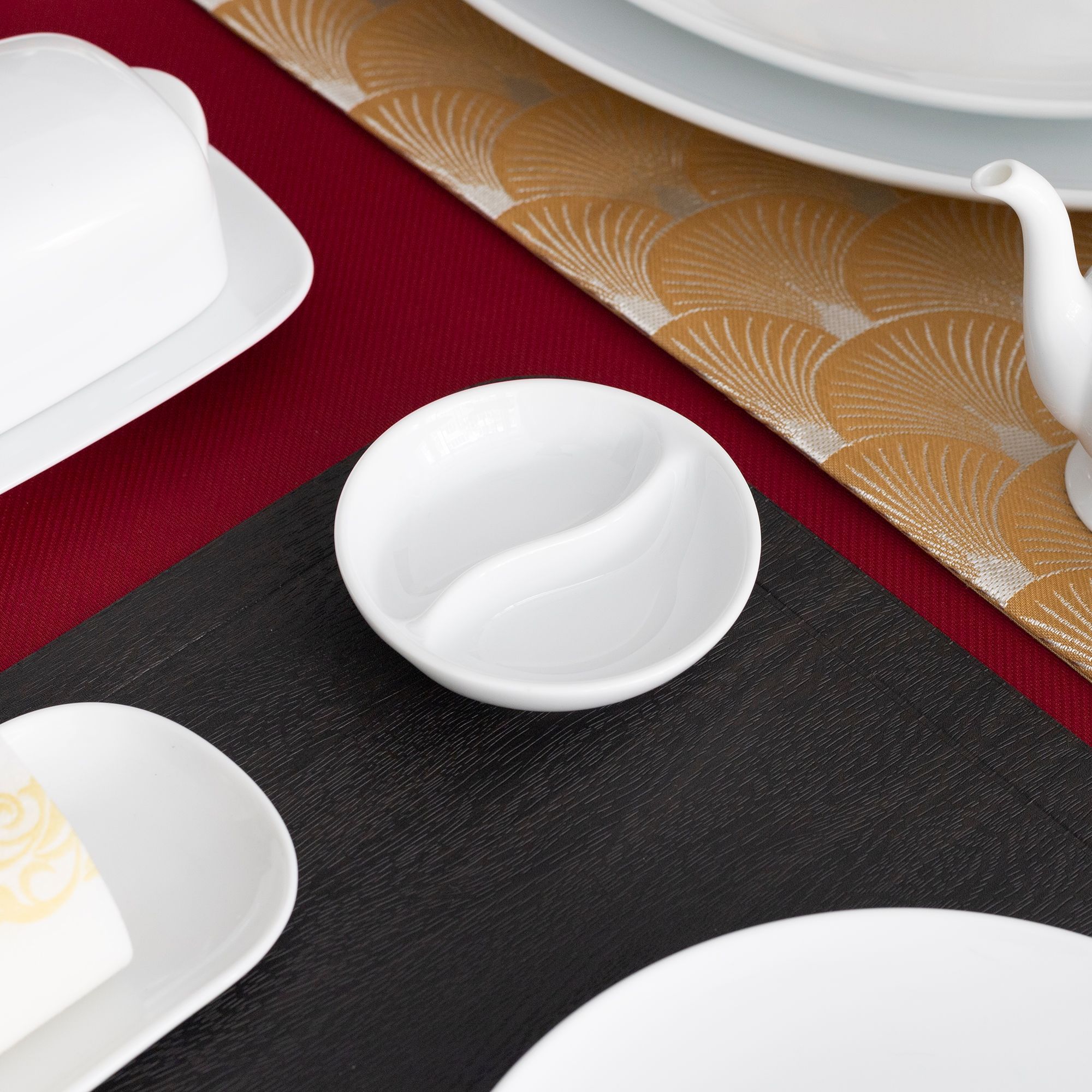 Đĩa tròn 8,9cm chia ngăn đựng nước chấm, gia vị sứ trắng | Noritake Art Stage 4257L - 91851