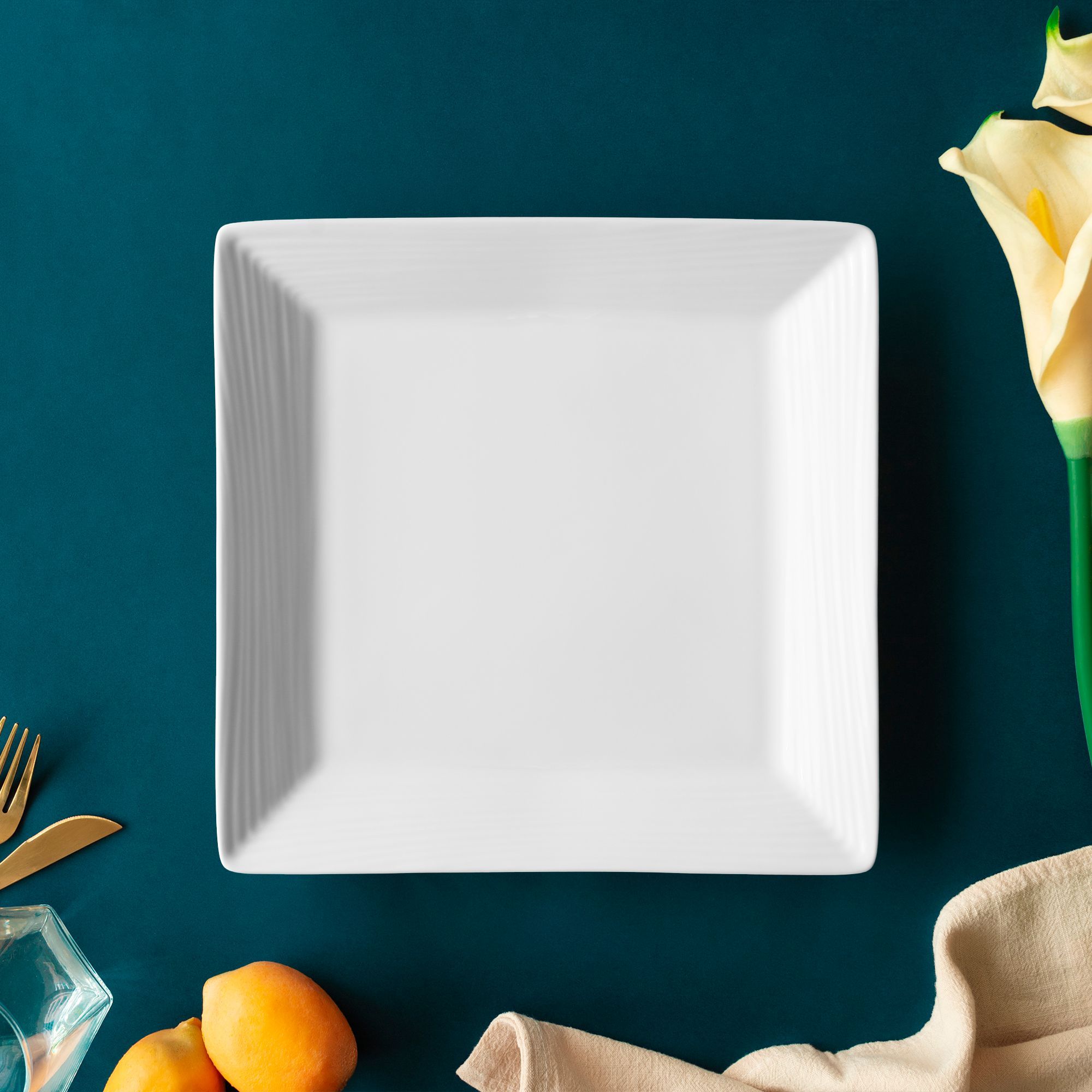 Đĩa vuông cỡ vừa cạnh dài 22,5cm sứ xương | Noritake Conjunto 4943L - 93935