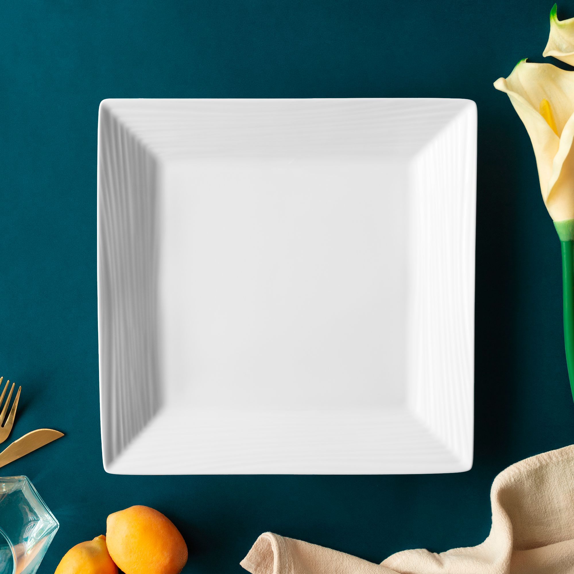 Đĩa vuông cỡ lớn cạnh dài 25,5cm sứ xương | Noritake Conjunto 4943L - 93934