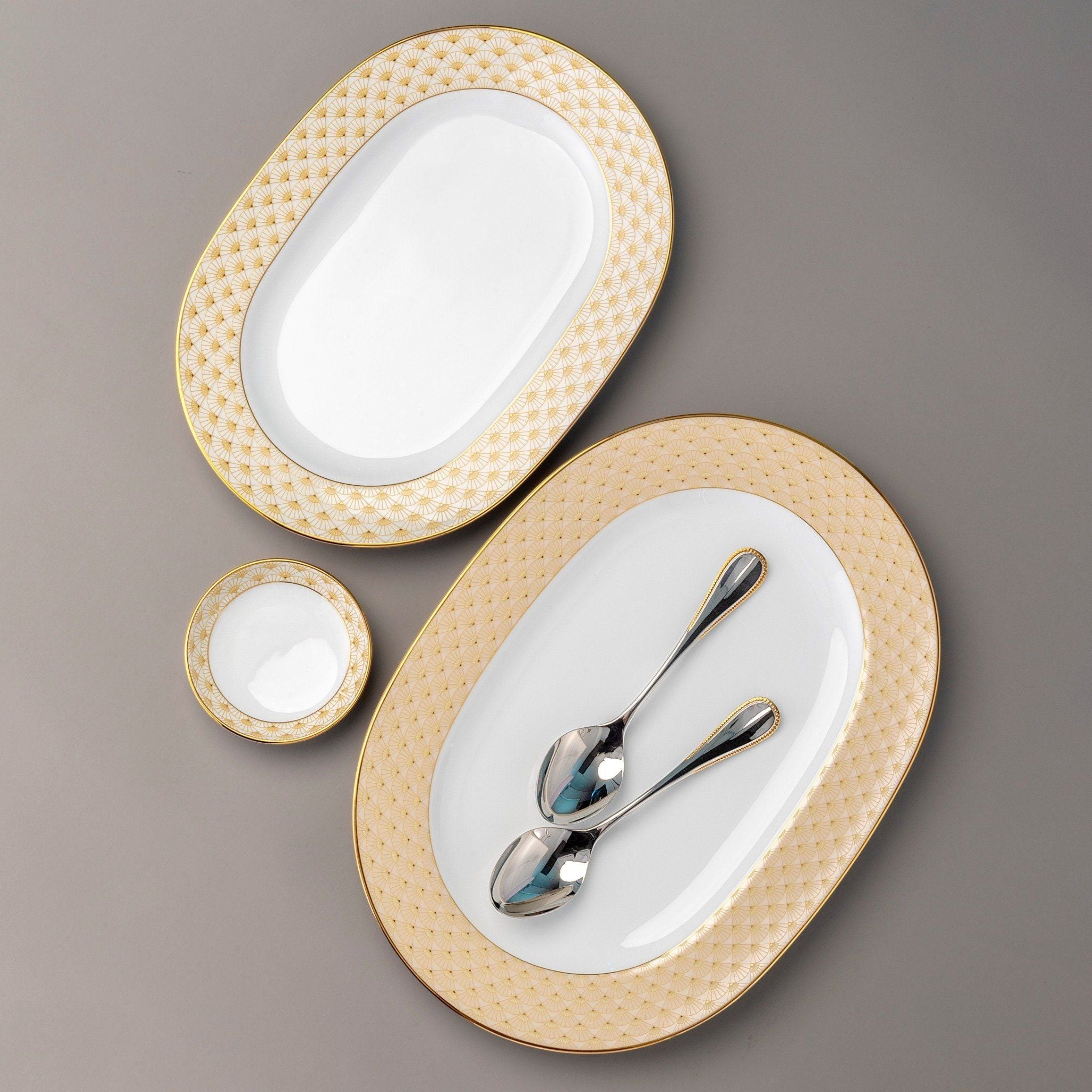 Đĩa Oval cỡ nhỏ (SM) dài 30,4cm sứ trắng | Noritake Trocadero Gold 1787L - 91045
