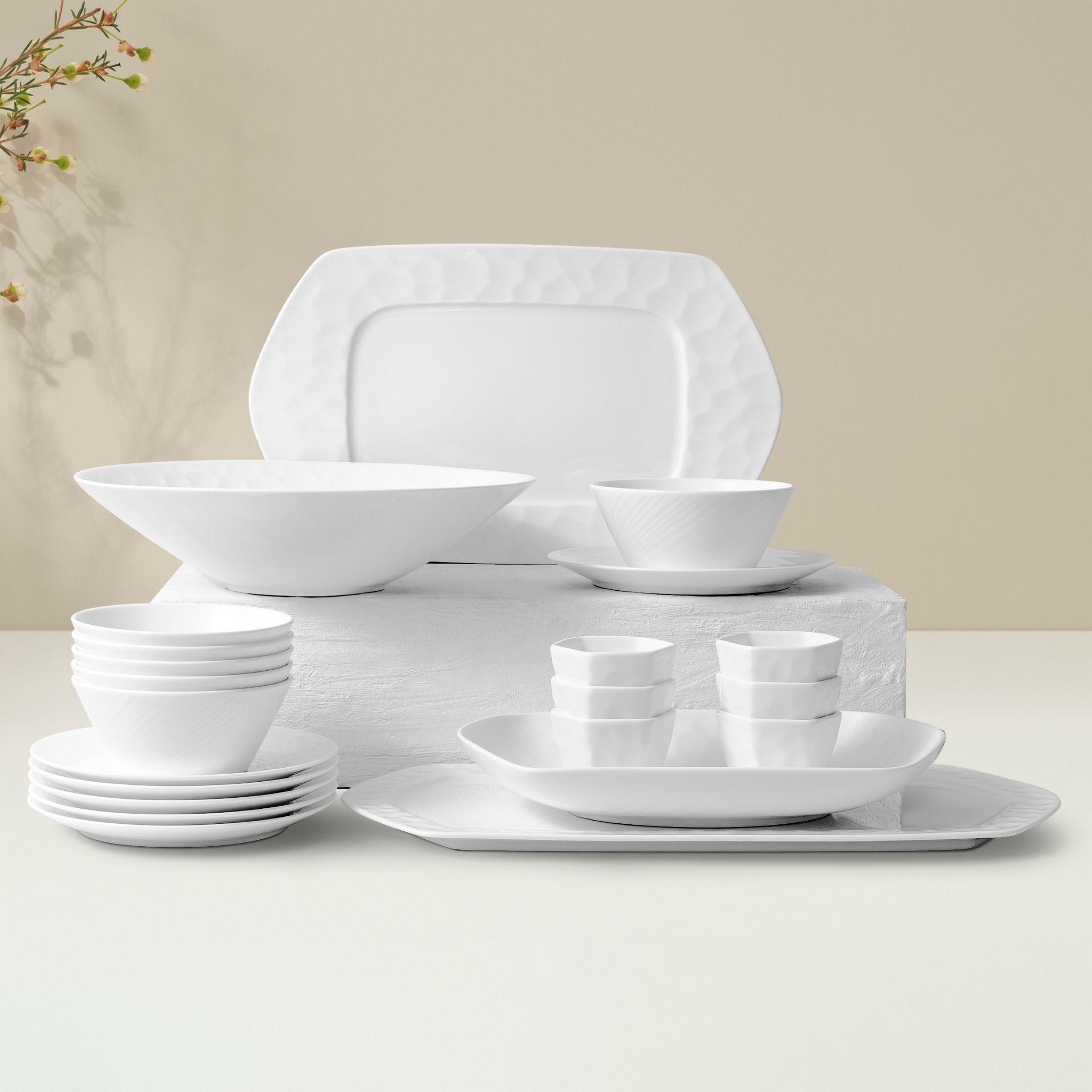 Bộ bát đĩa ăn châu Á 22 món (đĩa lục giác, bát cơm 12cm cho 6 người) sứ xương | Noritake Conjunto 4943L - D022AM