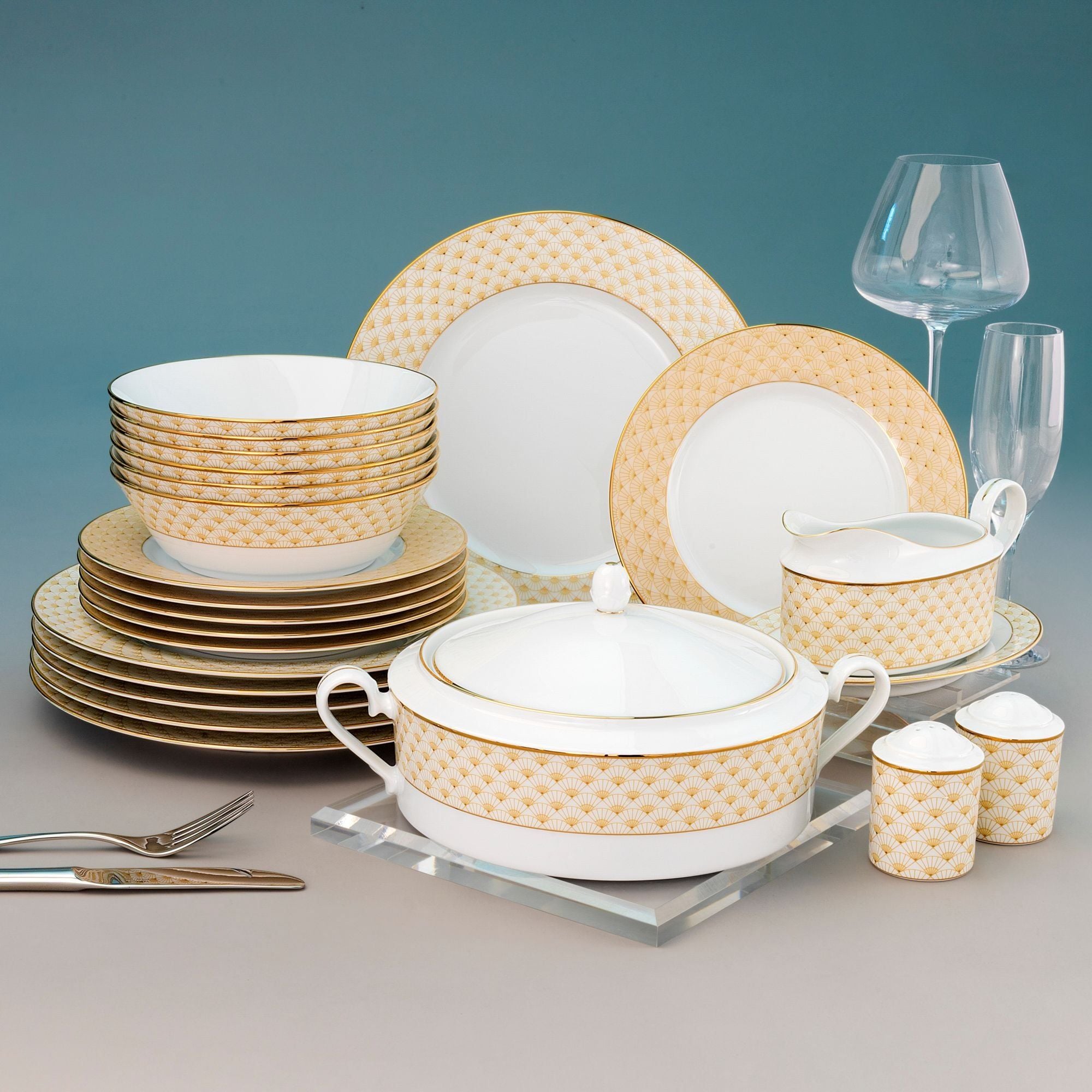 Bộ đĩa ăn kiểu Âu 22 món (cho 6 người) sứ trắng | Noritake Trocadero Gold 1787L - D024AM